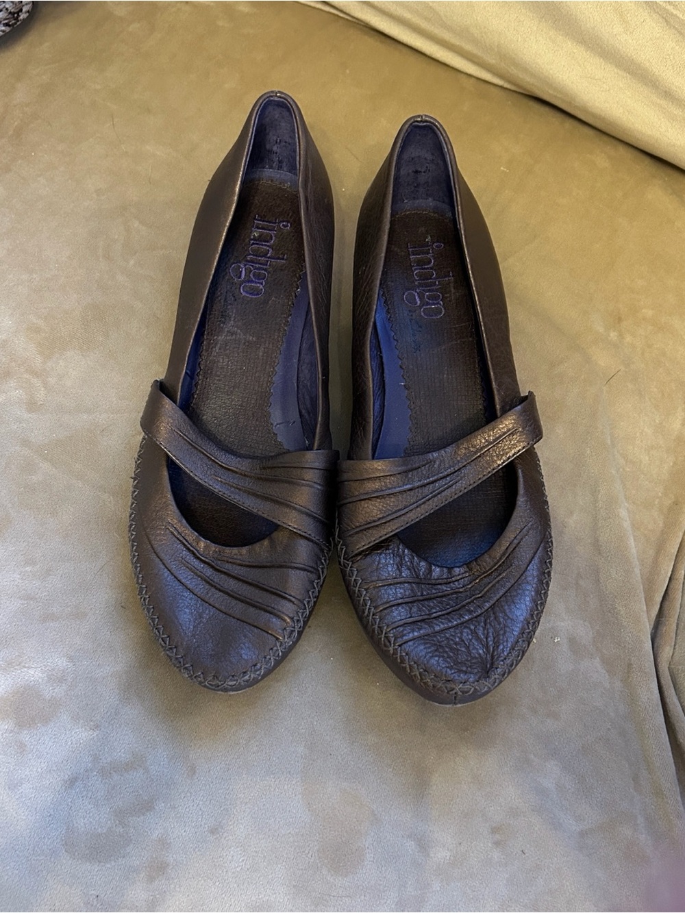 Indigo Copper Sheen Leather Shoes.